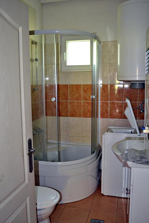 Ferenc Wellnes Apartment Csajág Екстериор снимка