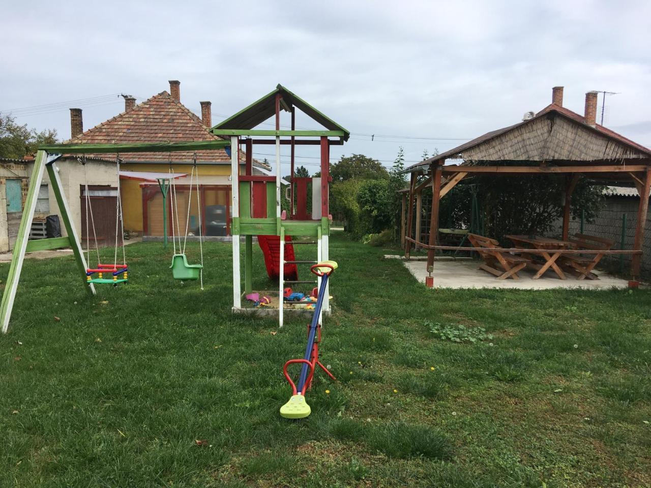 Ferenc Wellnes Apartment Csajág Екстериор снимка